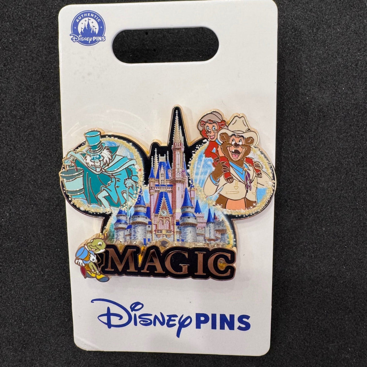 Hatbox Ghost "Magic" Ear Hat Pin