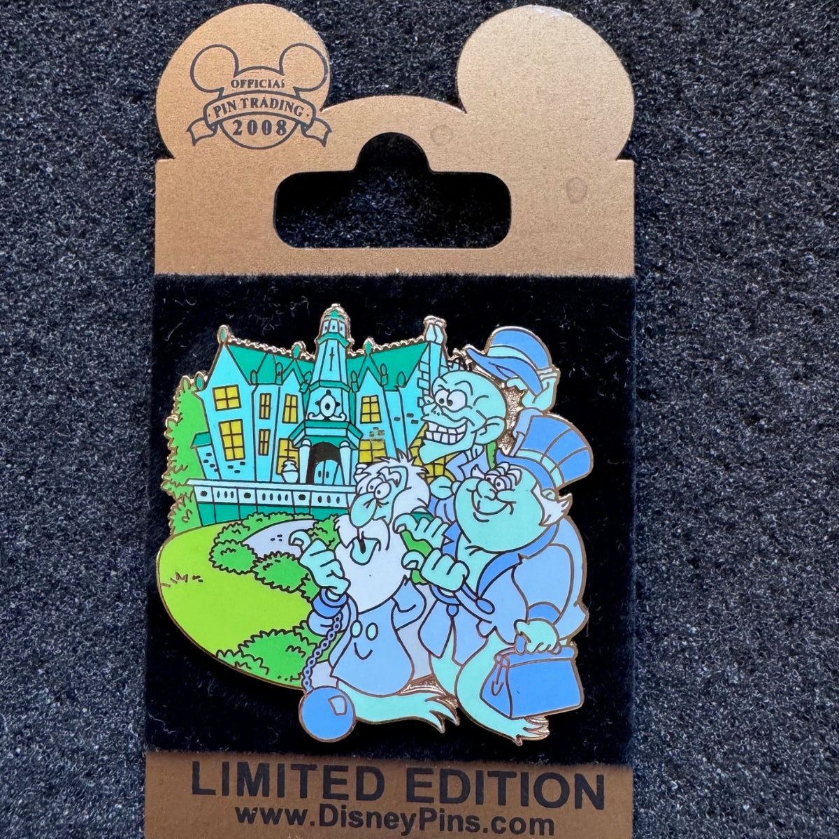 Haunted Mansion Hitchhiking Ghost Gold Card Pin