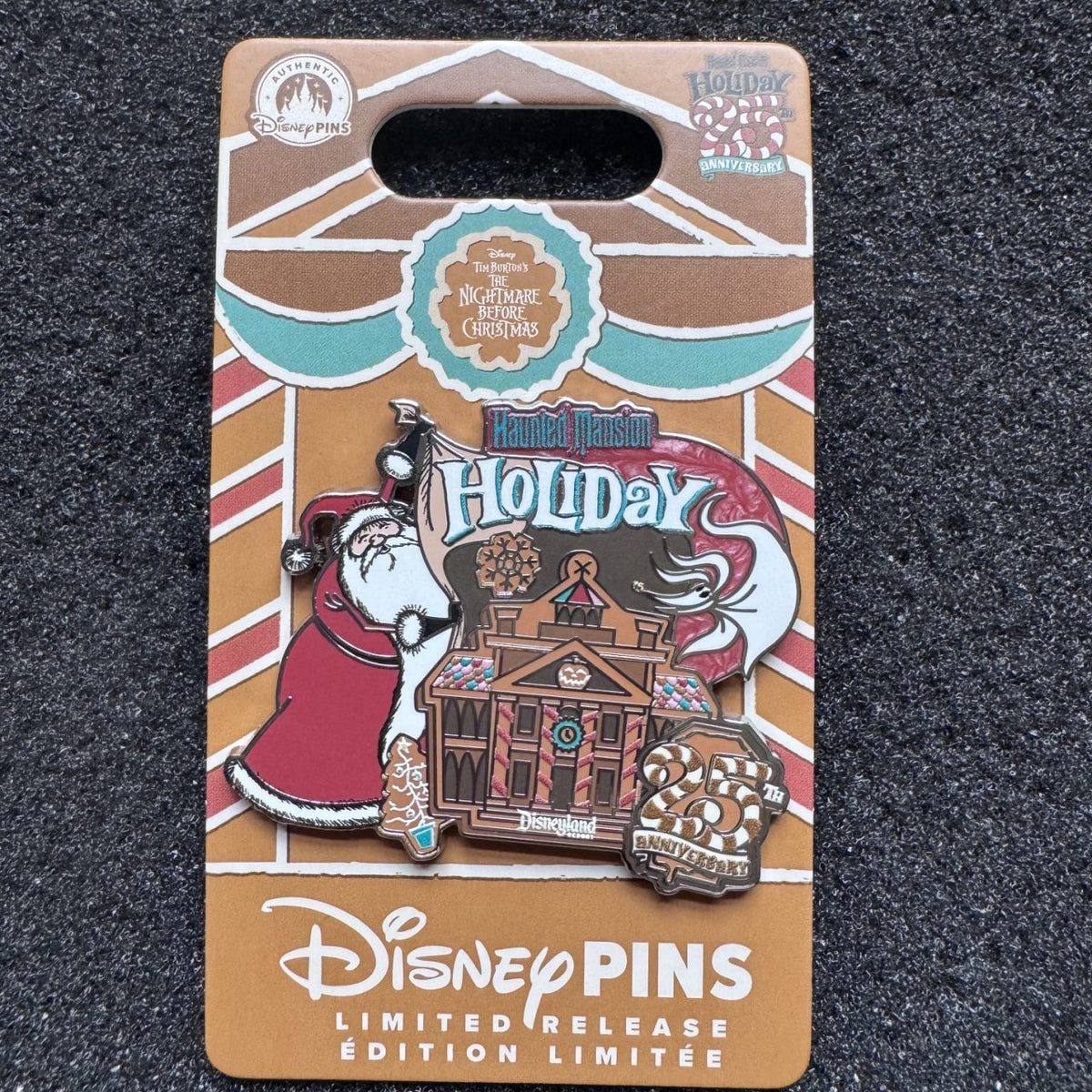 Sandy Claus & Zero The Haunted Mansion Holiday 25th Anniversary Pin