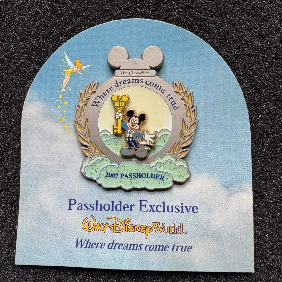 Mickey Mouse "Where Dreams Come True" Passholder Exclusive 2007 Pin