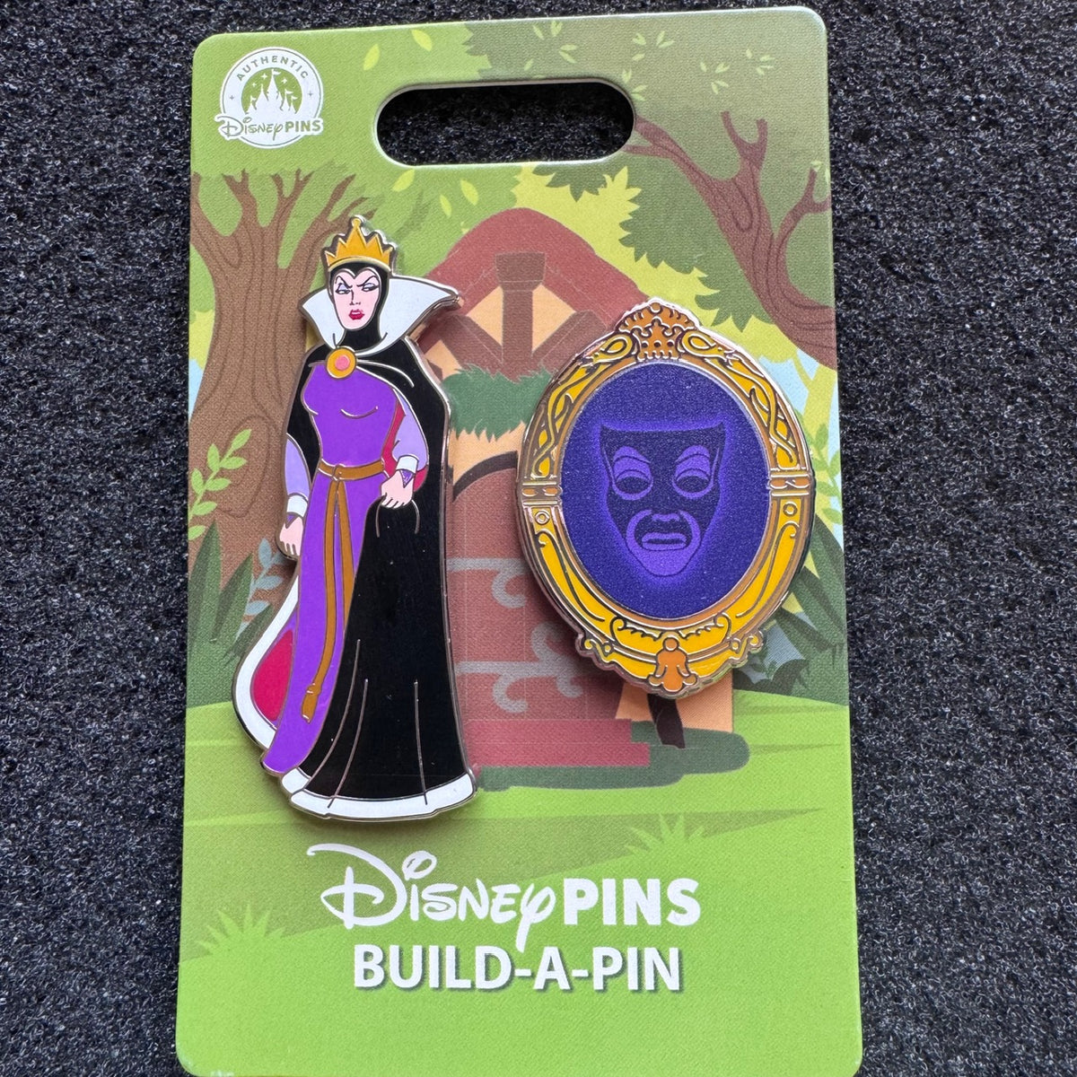 Evil Queen & Magic Mirror Build-A-Pin Set