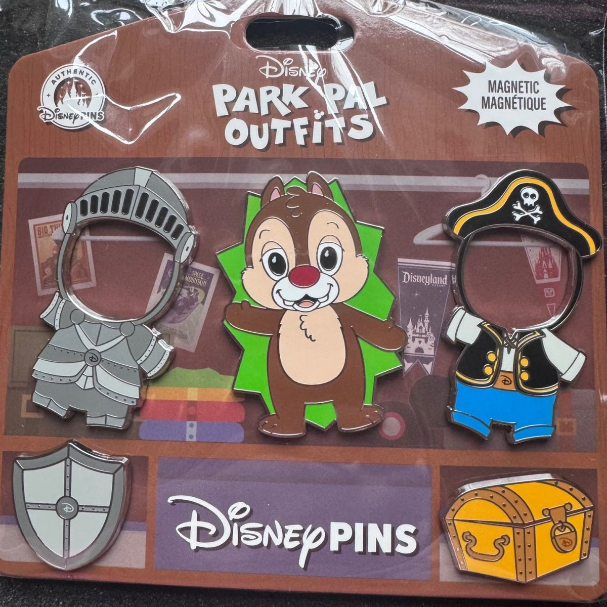 Dale Magnetic Park Pal Knight & Pirate Outfits Pin Set