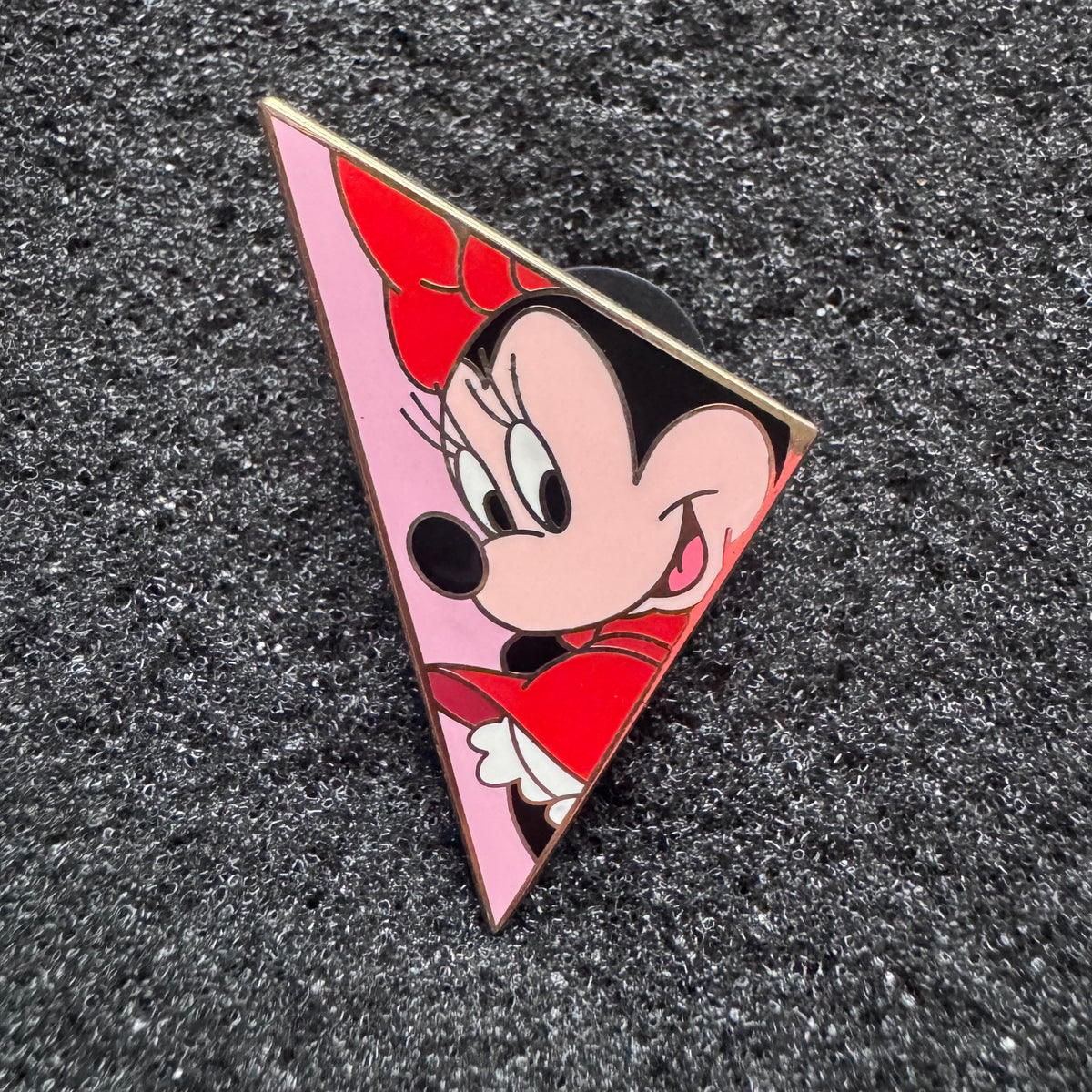 Minnie - Mickey and Friends Tangram Pin