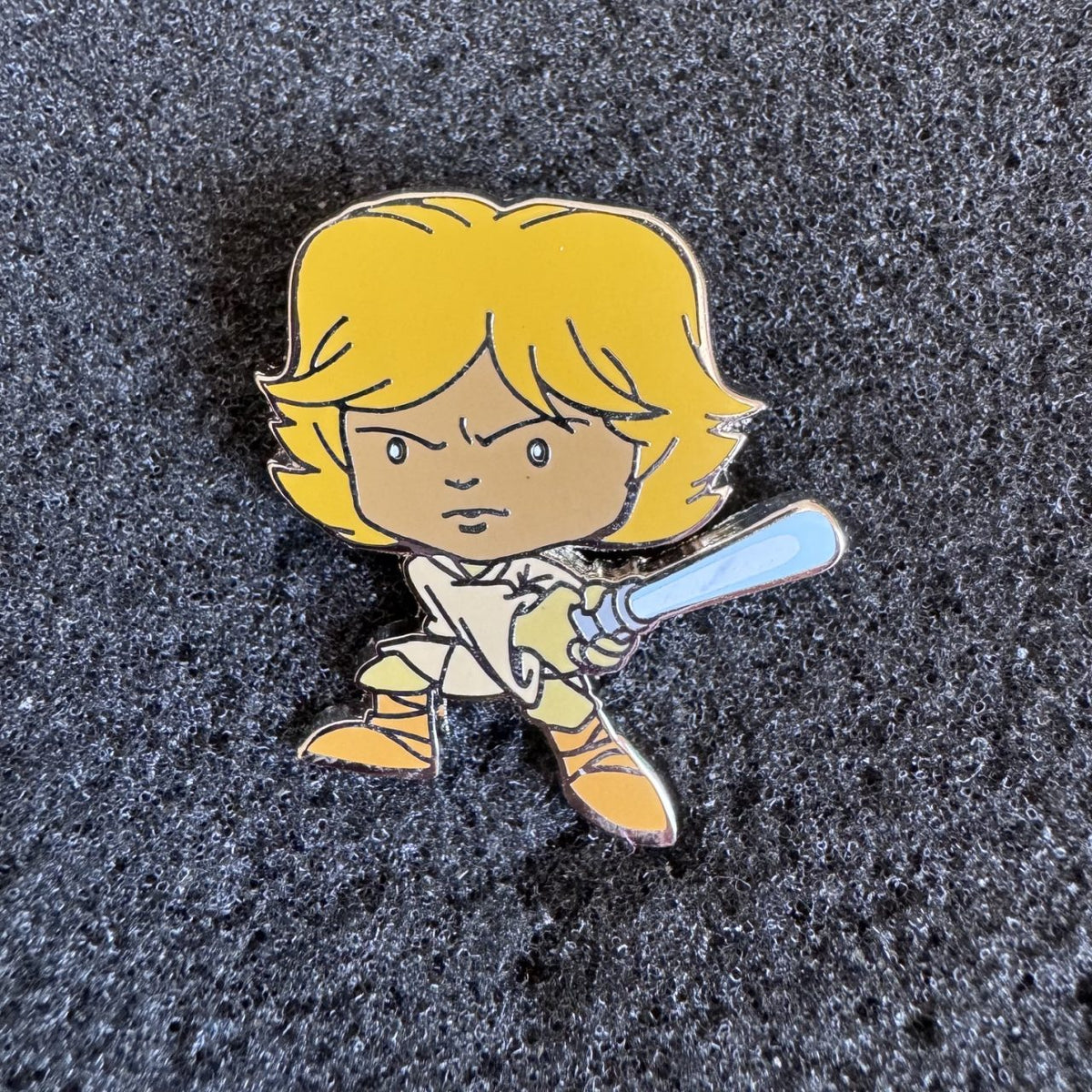 Luke Skywalker Star Wars Cuties Mystery Pin
