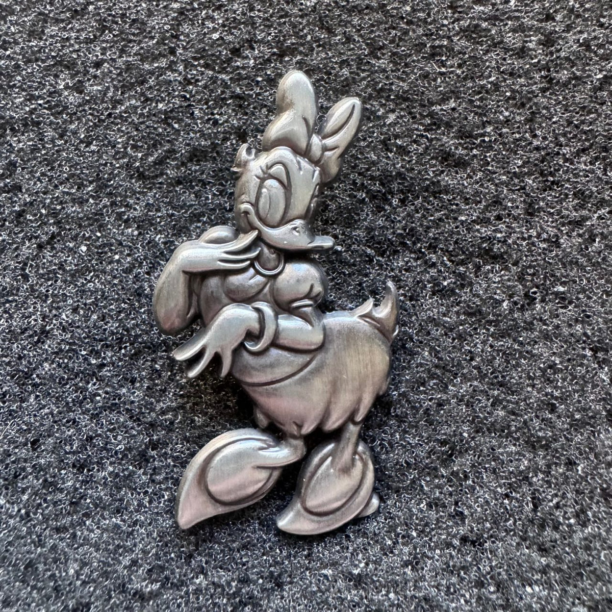 Daisy Duck 3D Pewter Mystery Pin