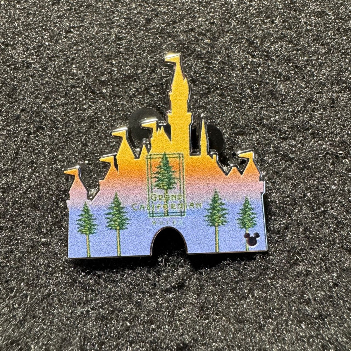 Grand Californian Hotel & Spa Castles Hidden Disney Wave A Pin