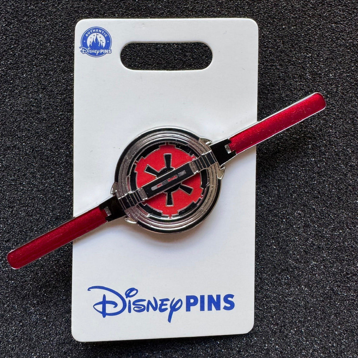 Star Wars Darth Maul Lightsaber Spinner Pin
