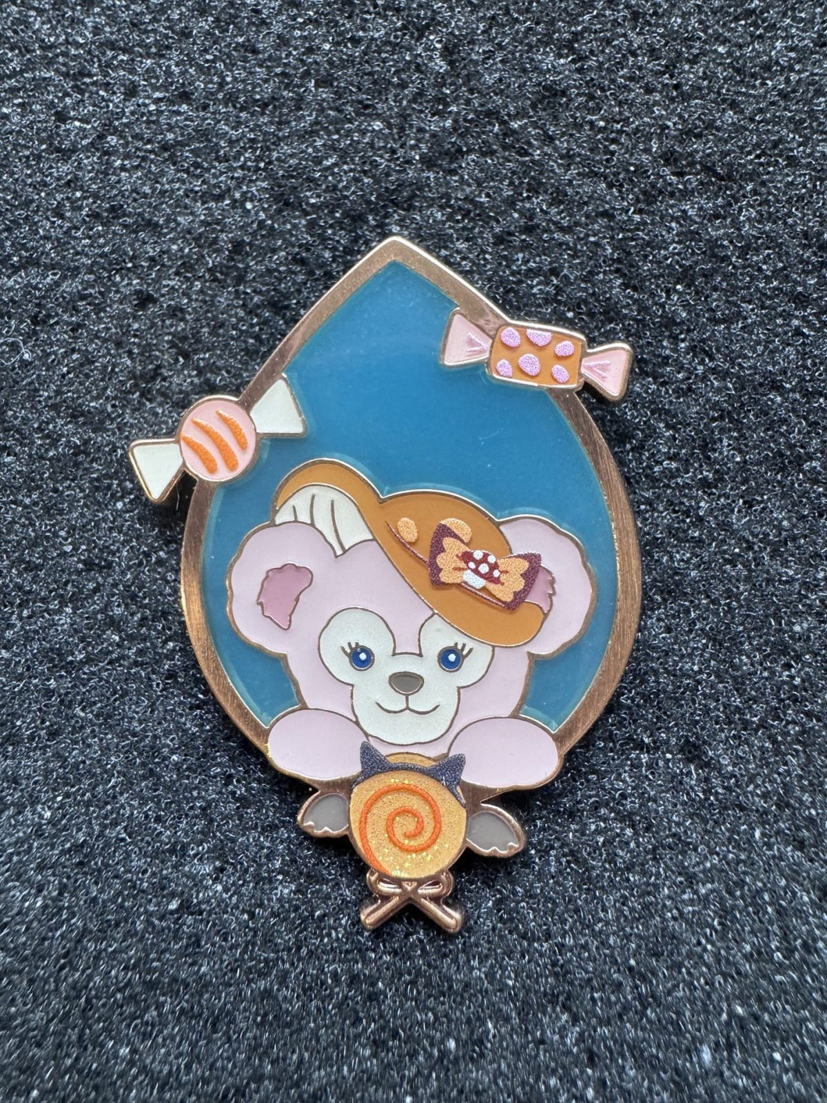 ShellieMay Duffy and Friends Autumn Mystery Pin