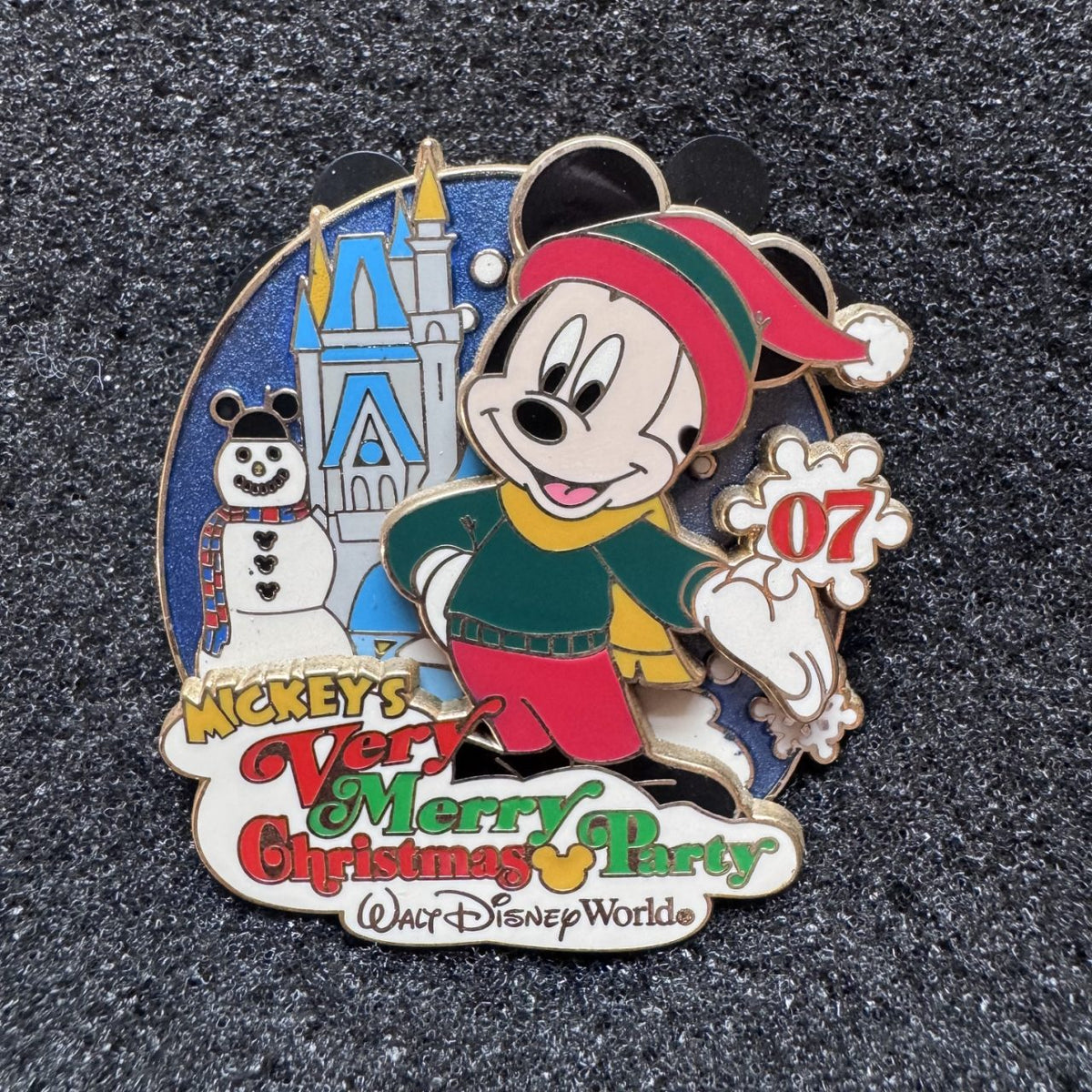 Mickey Mouse - Mickey's Very Merry Christmas Party Pin