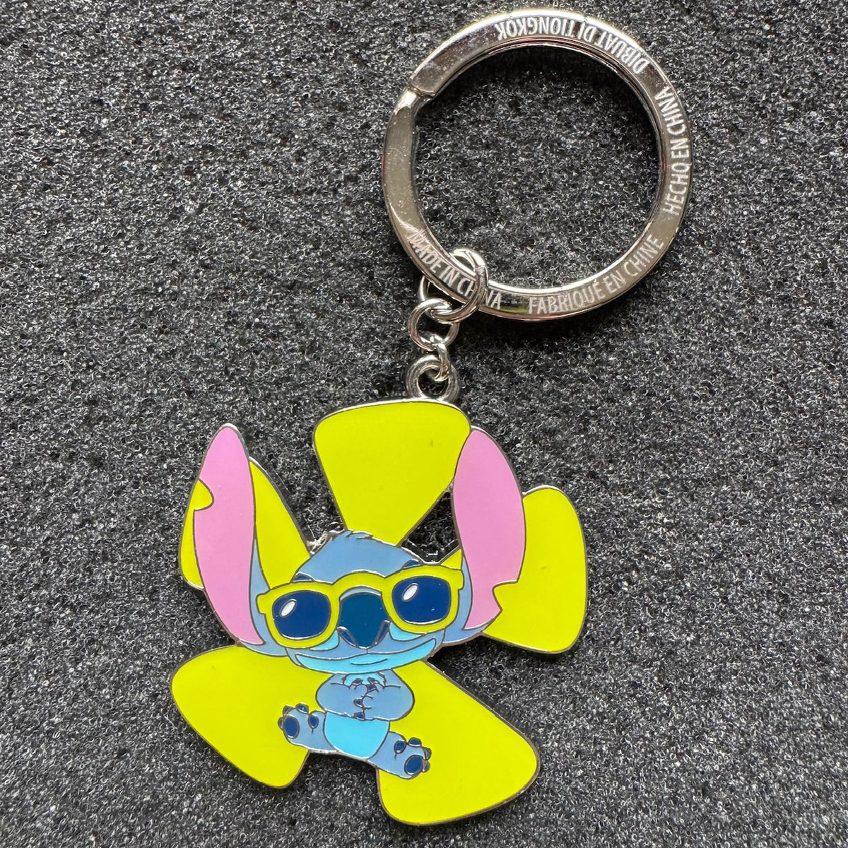 Stitch Green Flower Keychain