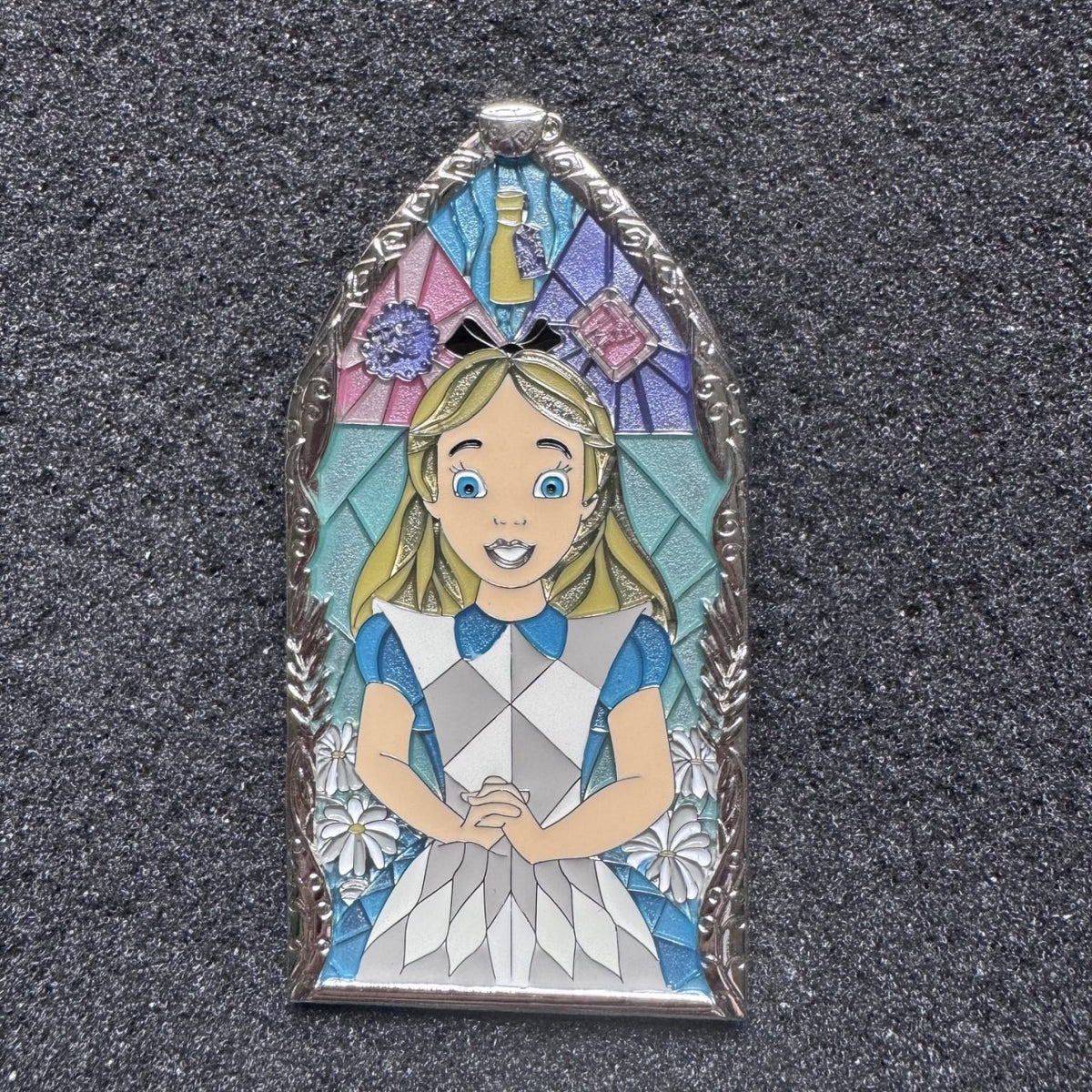 Alice Windows of Magic Pin