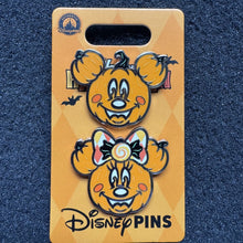 Mickey & Minnie Jack-O-Lantern Happy Halloween Pin Set