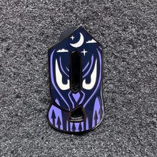 "G" The Haunted Mansion - Magic Kingdom Letters Mystery Pin