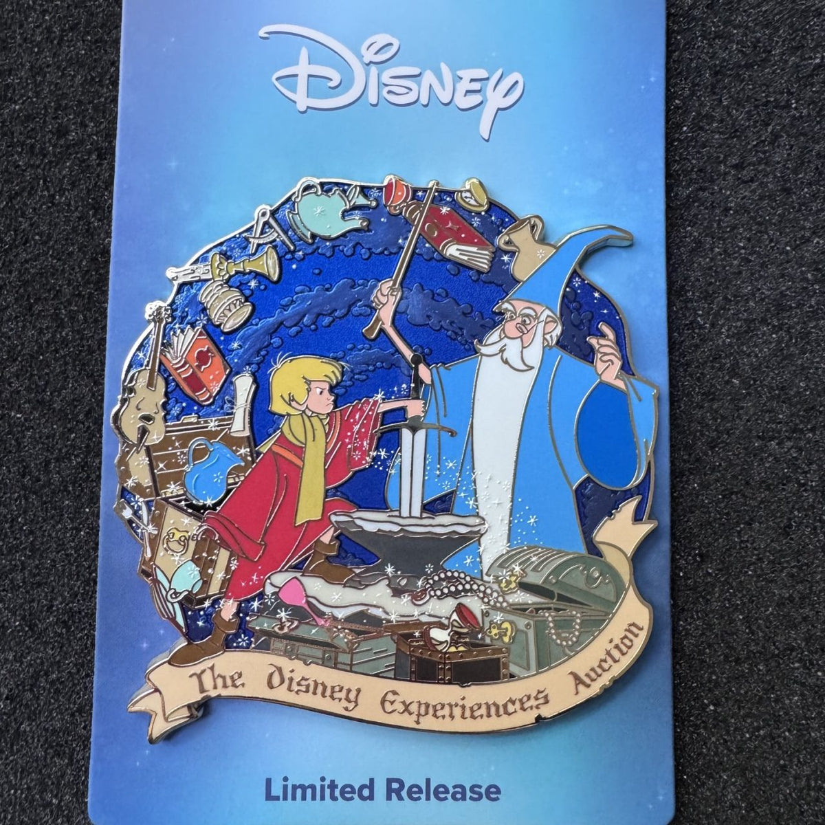 Arthur & Merlin The Sword in the Stone "The Disney Experiences Auction" Pin