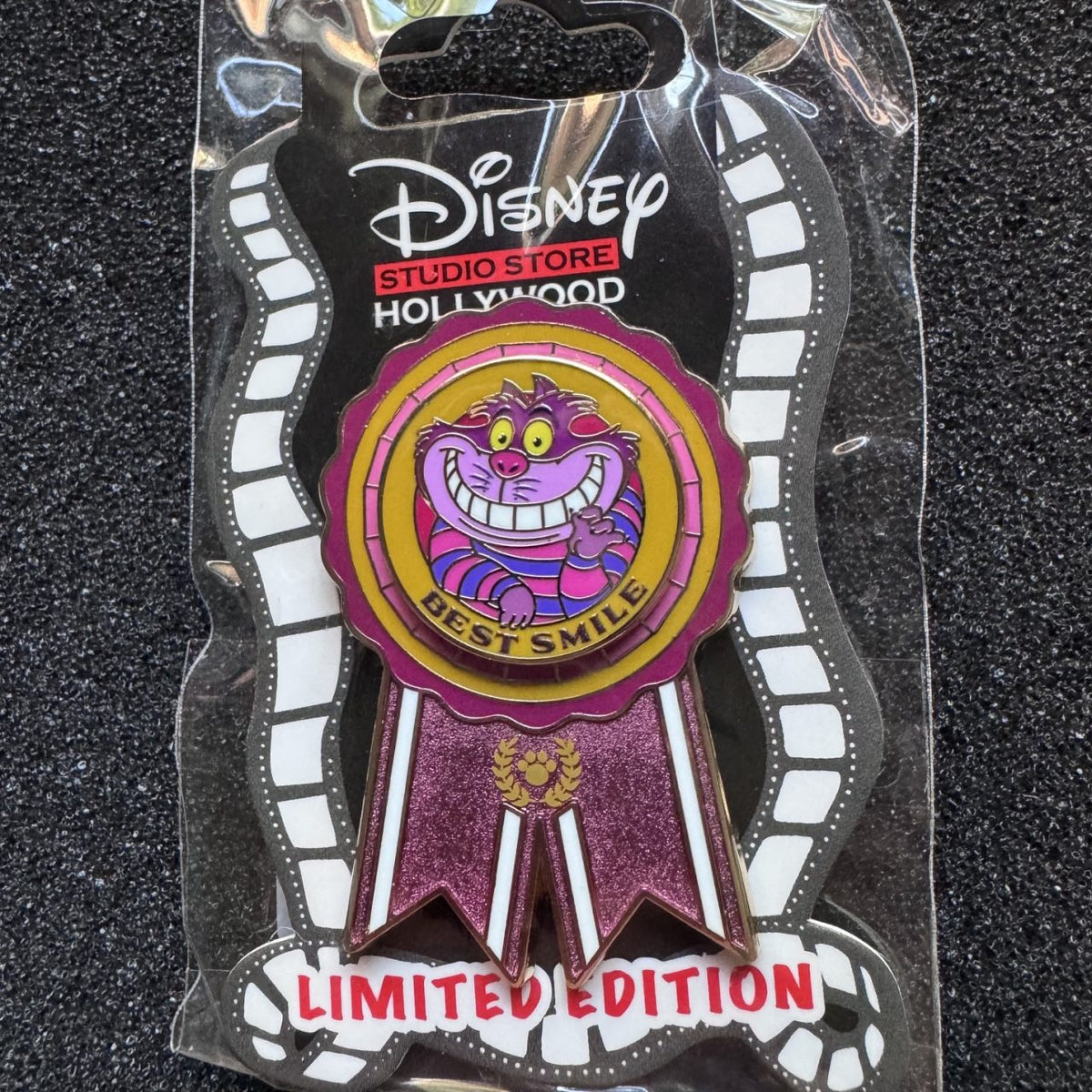 Cheshire Cat Best Smile Best in Show DSSH Pin