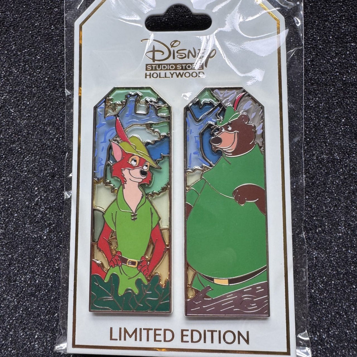 Robin Hood & Little John Stained Glass Duos DSSH Pin