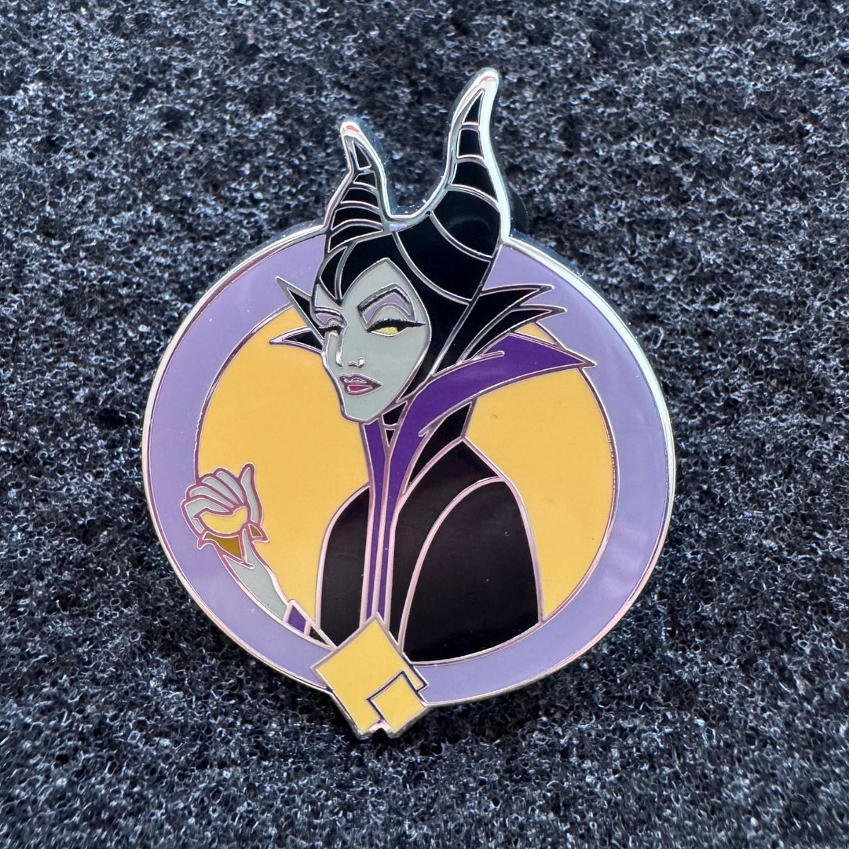 Maleficent Enchanted Ensemble Pin