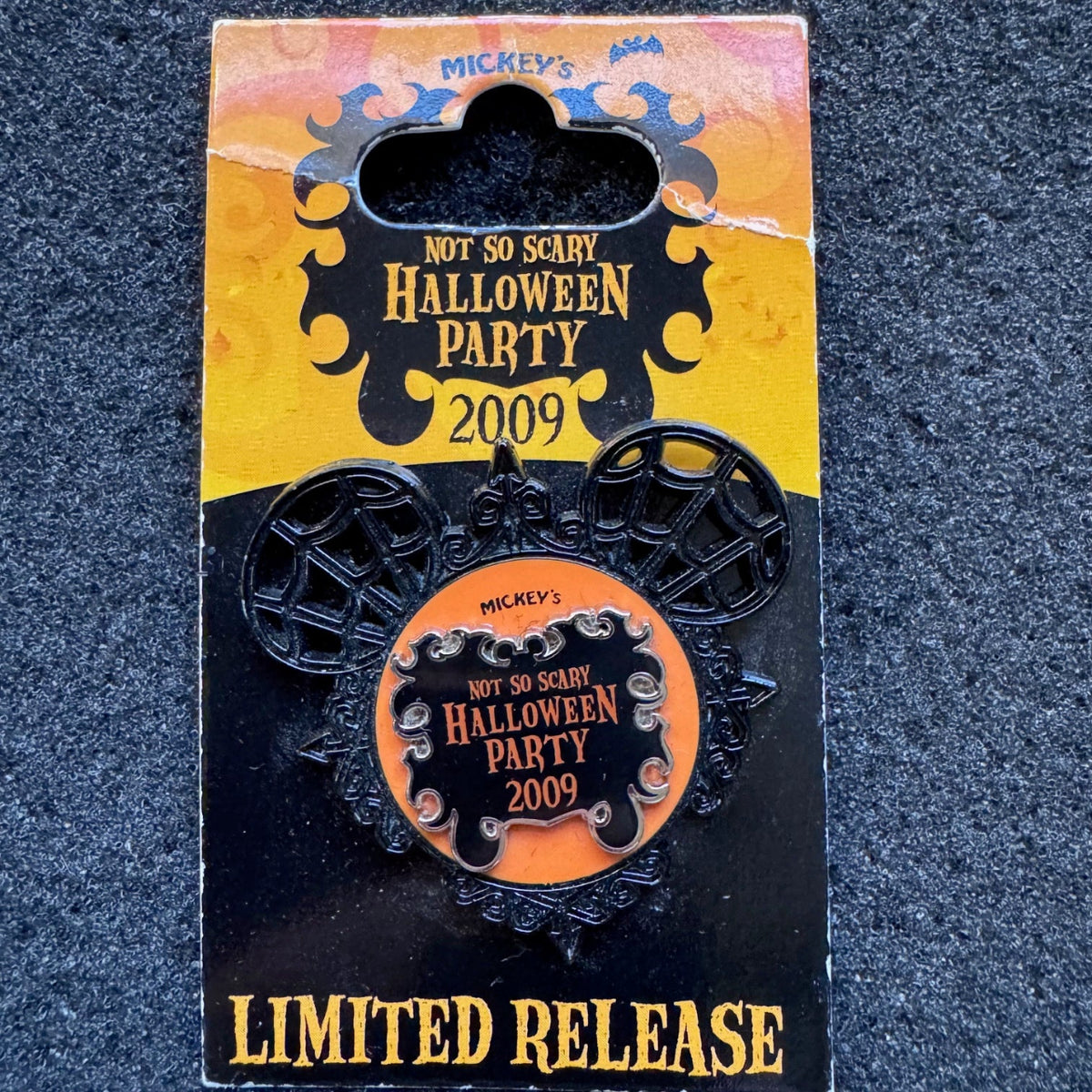 Mickey Spiderweb Mickey's Not So Scary Halloween Party Pin