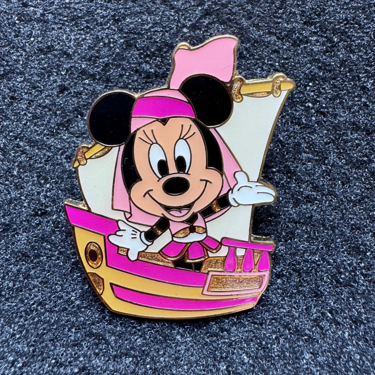 Minnie Mouse Arabian Coast Sailboats Tokyo DisneySea Pin