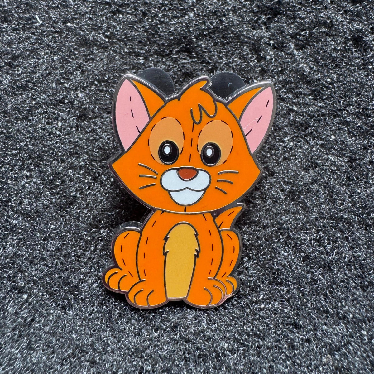 Oliver Pixie Plush Mystery Pin