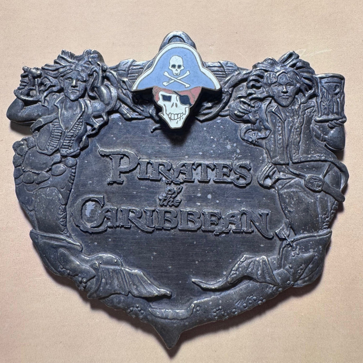 Pirates of the Caribbean LE 500/1,000 WDI Pin