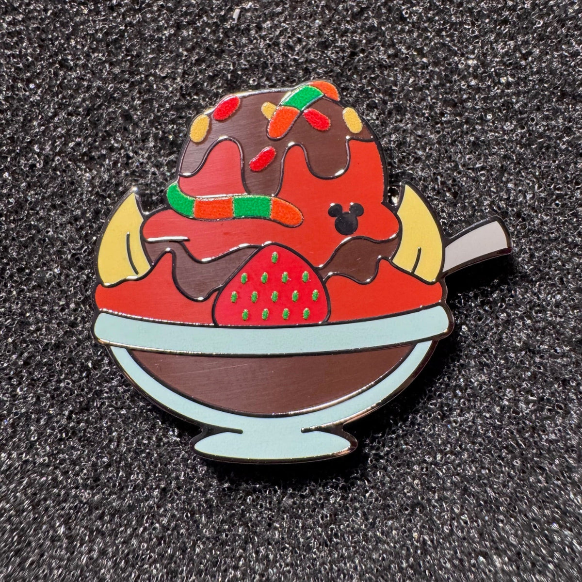 Pumbaa Ice Cream Sundaes Hidden Mickey Wave B Pin