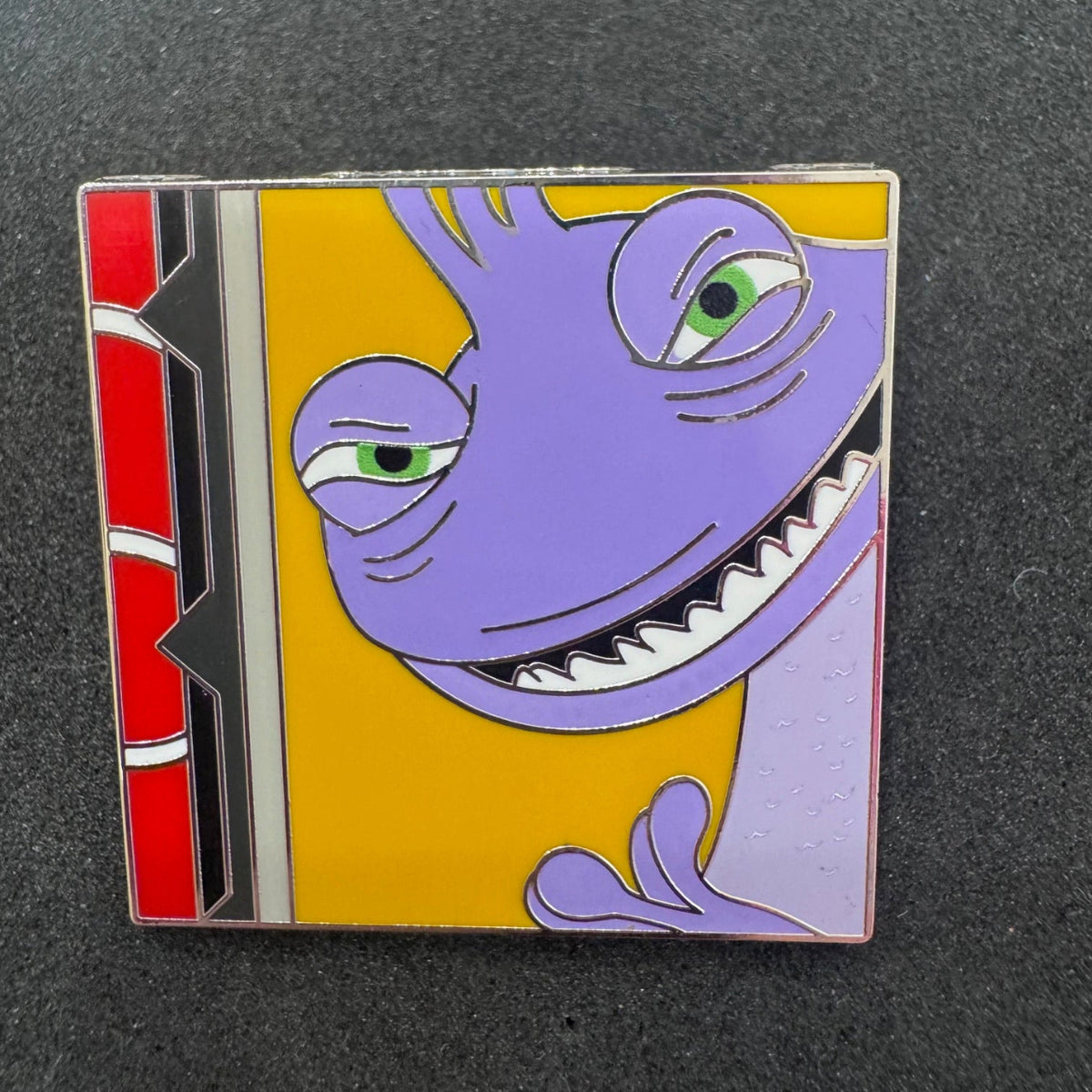 Randall Monsters Inc. 25th Anniversary Scream Canister Mystery Pin