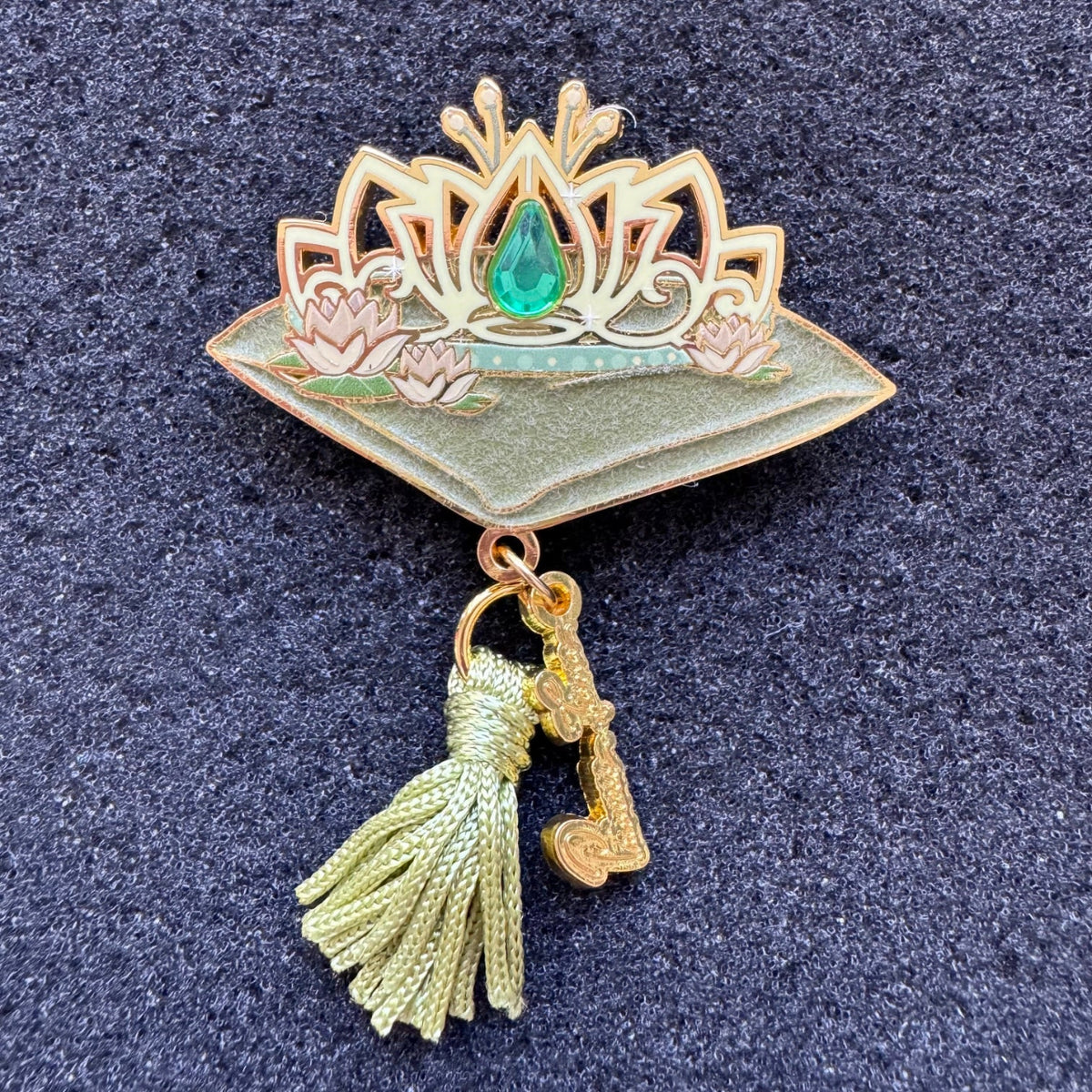 Tiana Princess Crown Pillows Blind Box Pin
