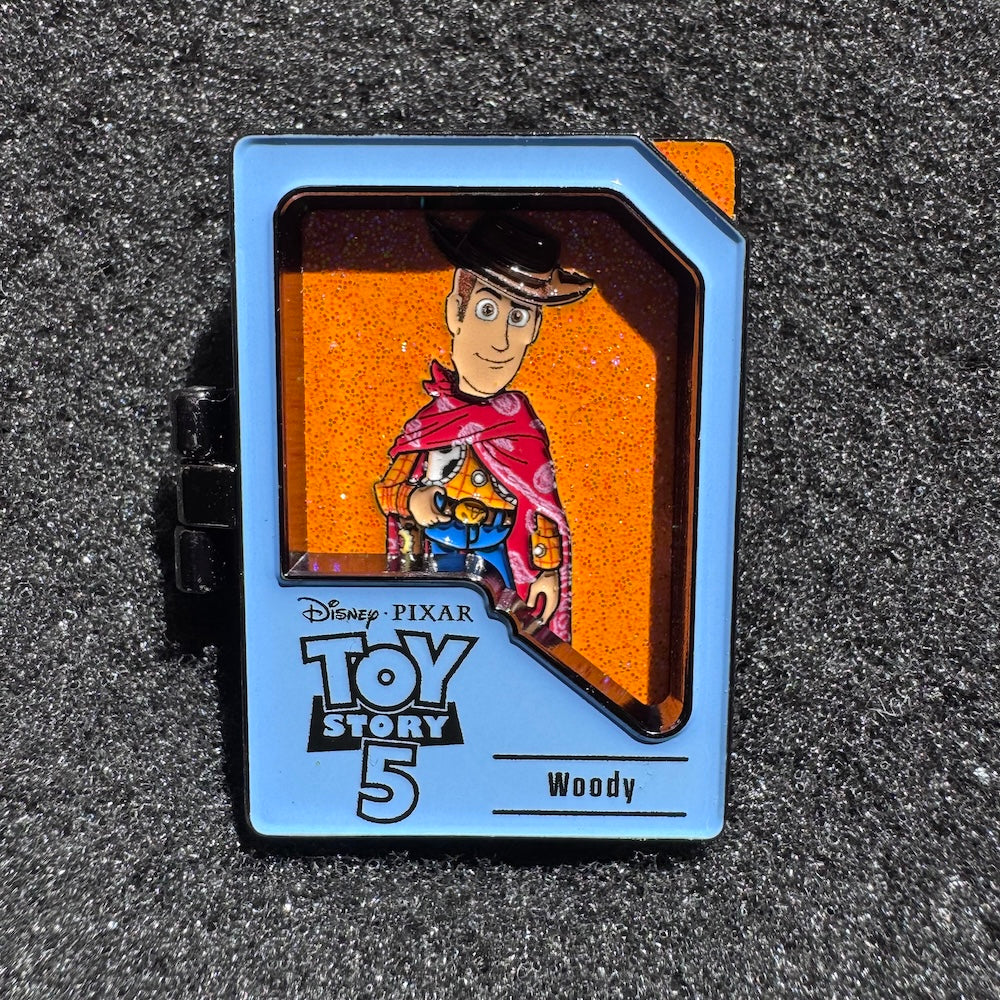 Woody Toy Story 5 Hinged Pin
