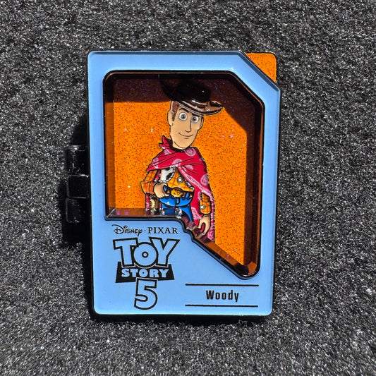 Woody Toy Story 5 Hinged Pin