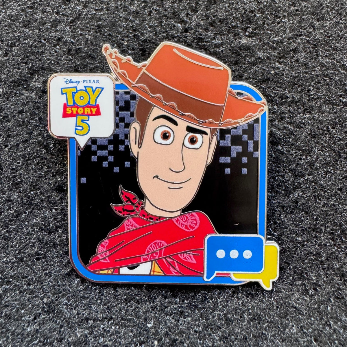 Woody Toy Story 5 Mystery Pin
