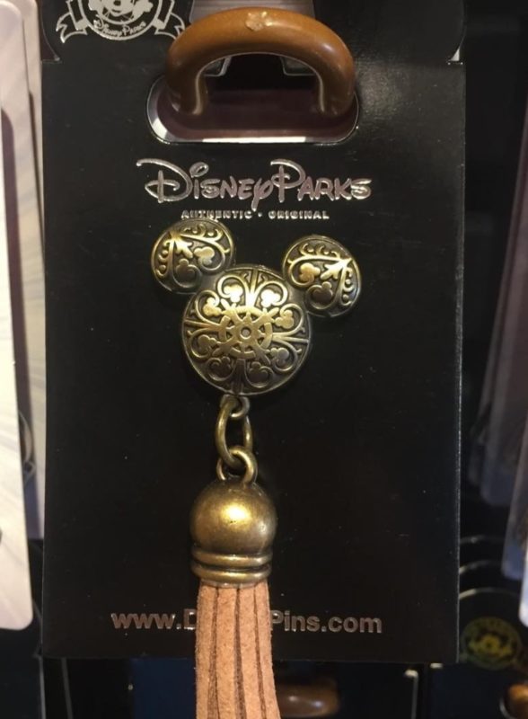 Mickey Icon Dangle Pin