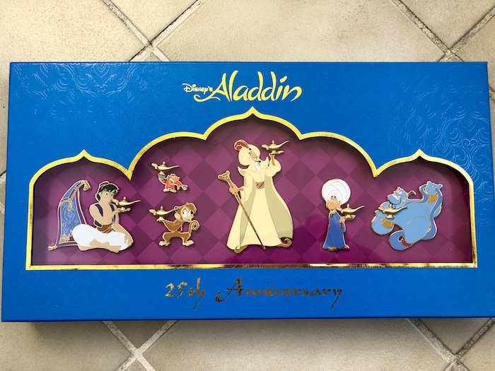 Aladdin 25th Anniversary Box Pin Set