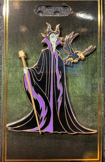 Sleeping Beauty Villain Maleficent Pin Trading Book Bag Disney Pin  Collections