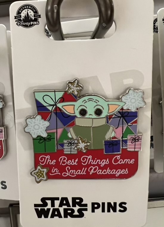 Holiday 2021 Pins at Disney Parks - Disney Pins Blog