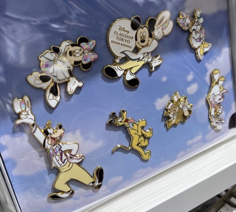 Mickey and Friends Disney Flagship Tokyo Grand Opening Pin Set