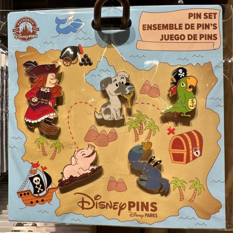 Disney Pin Trading Binder W/261 Pins
