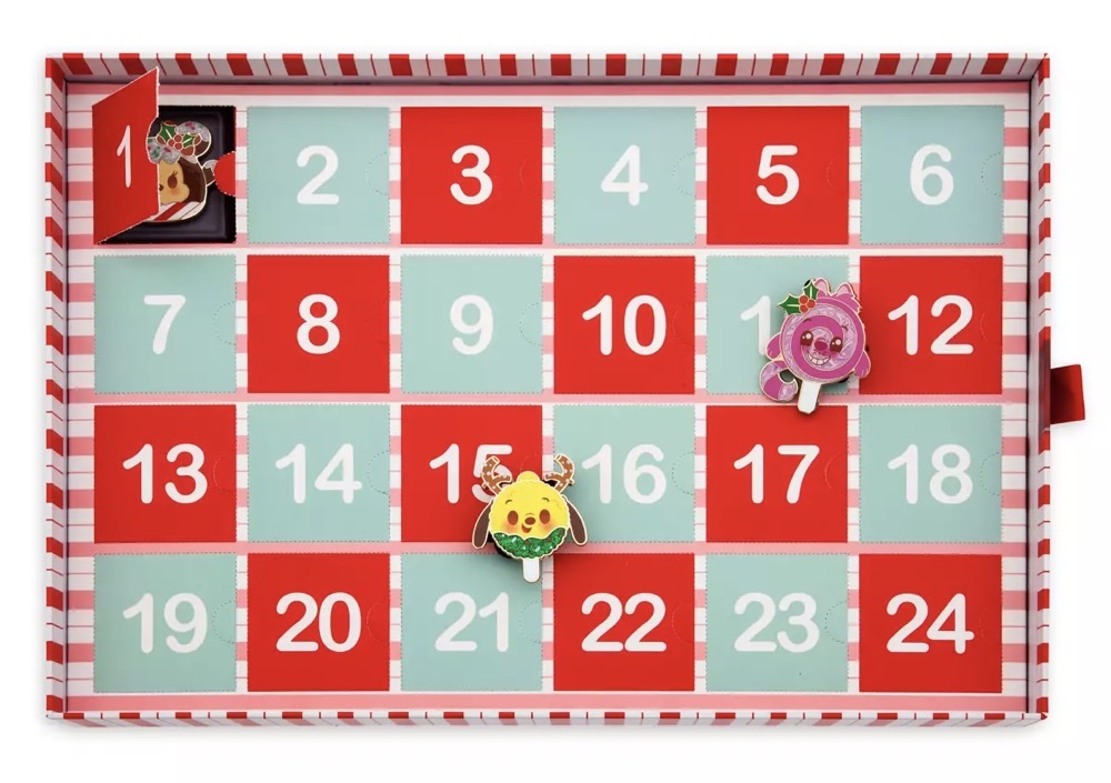 Disney Munchlings 24 Day Advent Calendar Mystery Pin Set 2023 at