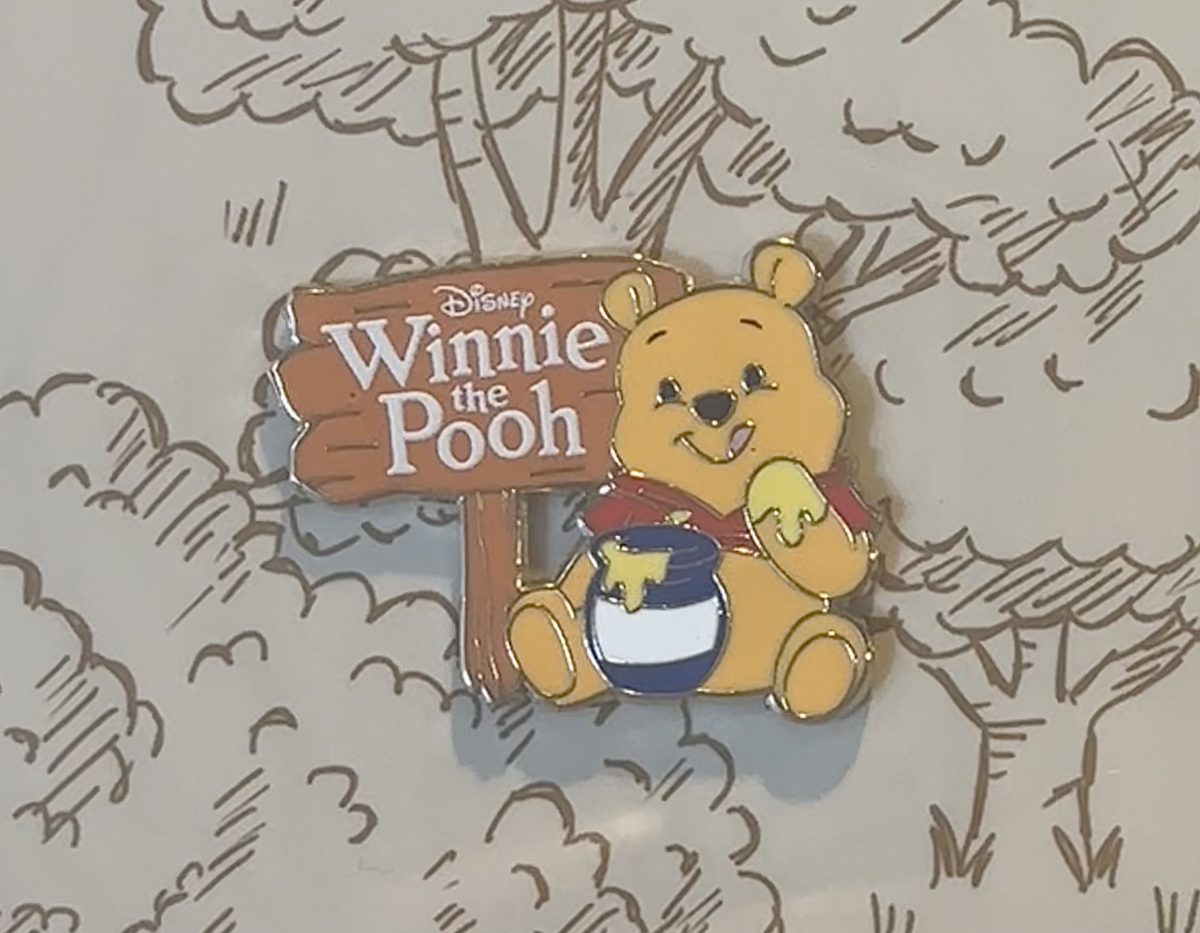 Winnie the Pooh Frame Completer Pin