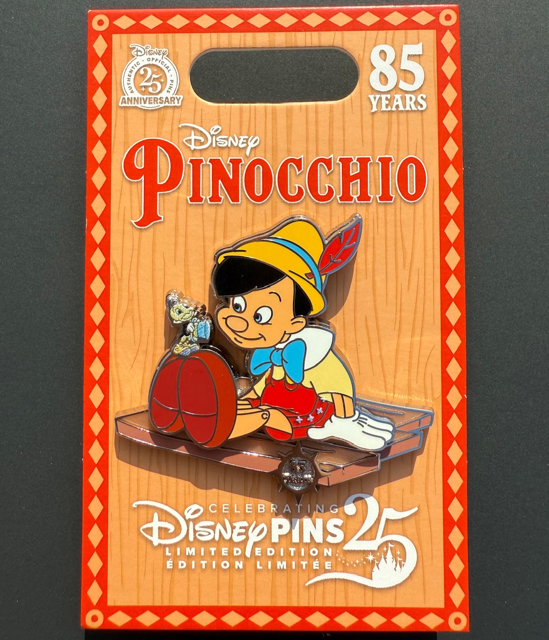 Pinocchio & Jiminy Cricket - Pinocchio 85th Anniversary Disney Pin