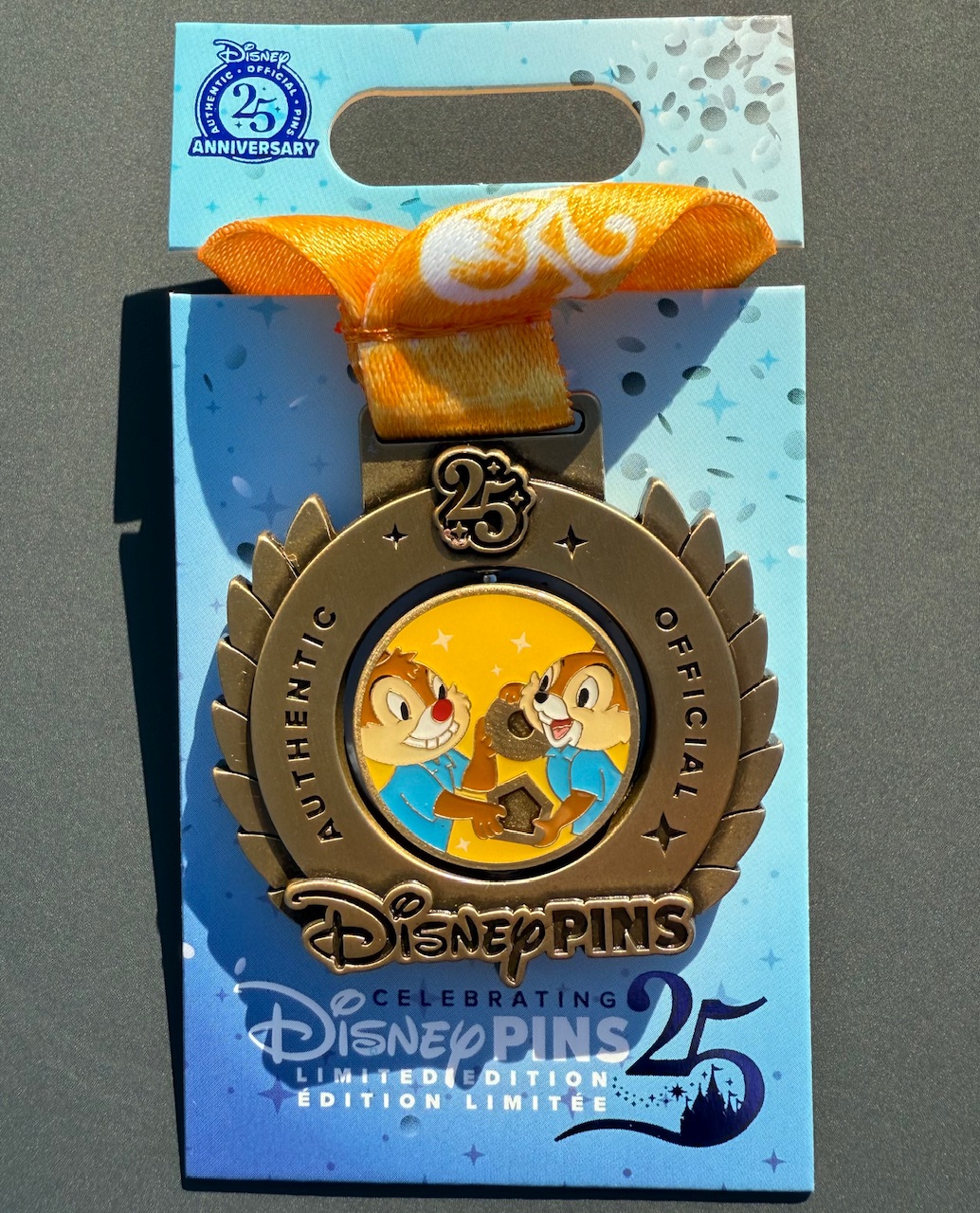 Chip n Dale Pin Trading 25th Anniversary Medal Disney Pin