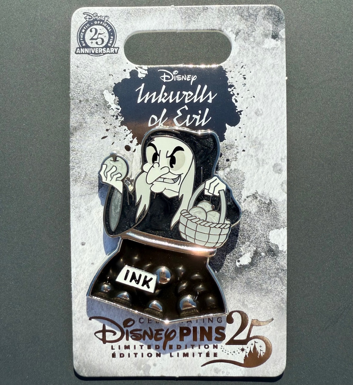 disneypinsblog.com