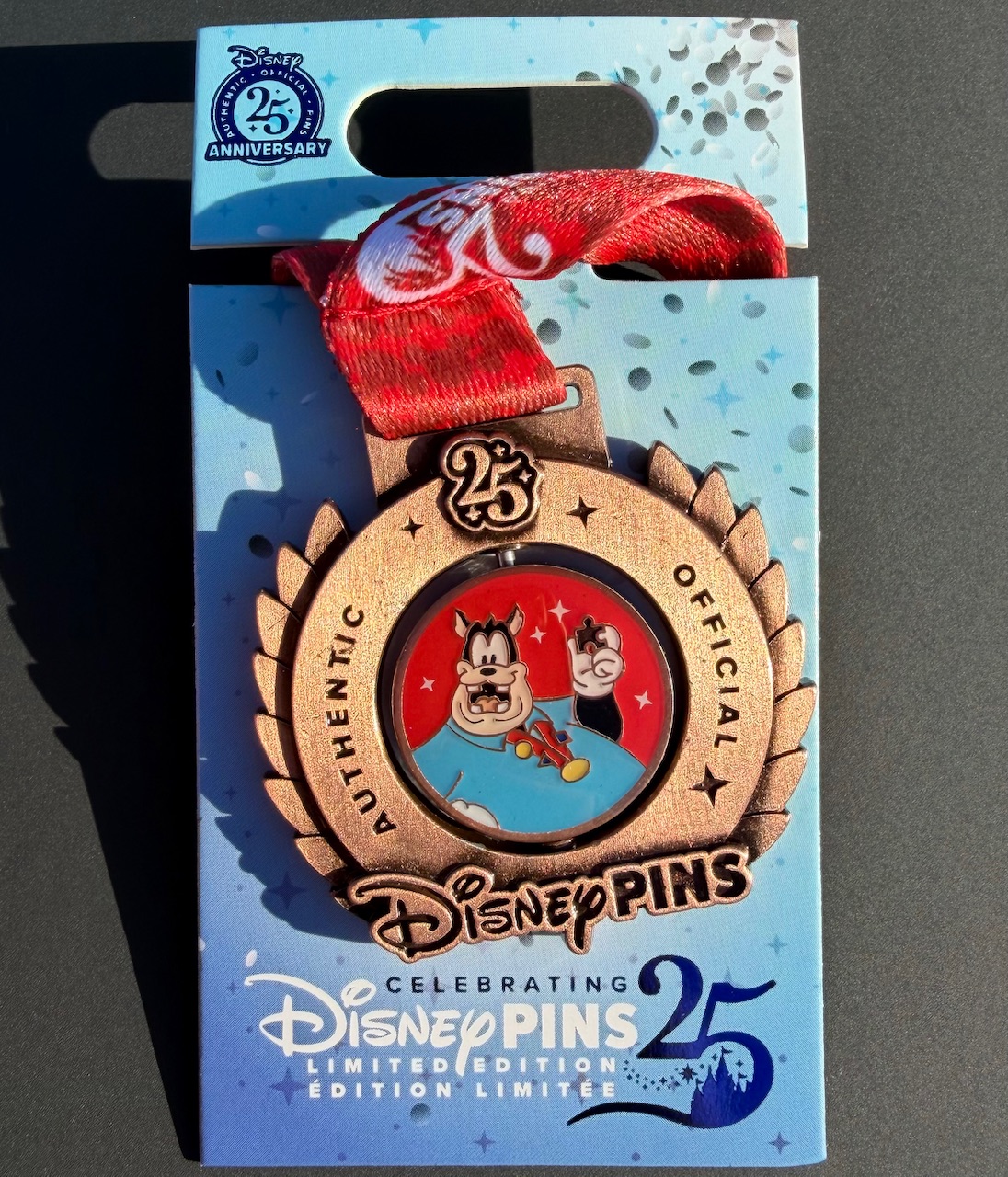Pete Disney Pin Trading 25th Anniversary Medal Pin