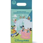 Mickey Mouse and Friends “Best Day Ever” Mystery Pin Set